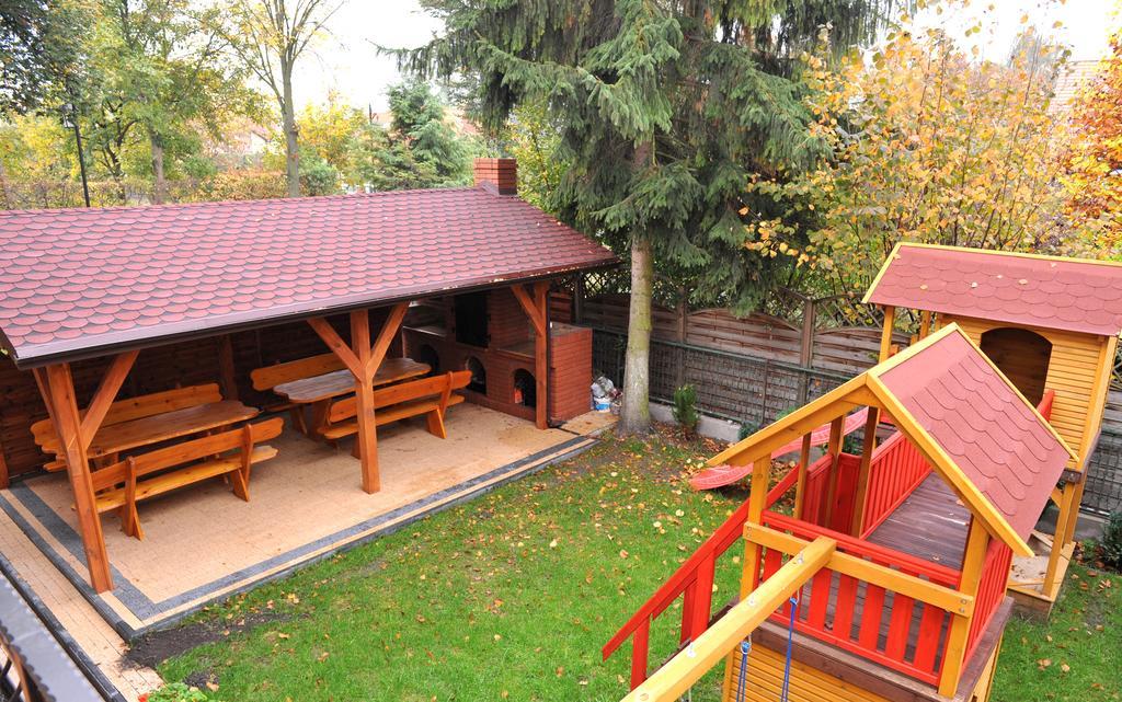 Pokoje I Apartamenty Iwona Ciechocinek Exterior foto